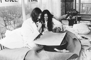 John Lennon and Yoko Ono - Celebrity Couples