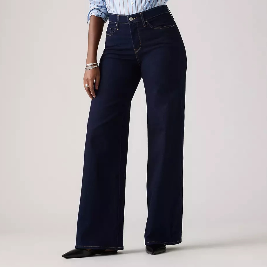 Levi&#039;s 318&amp;trade; Shaping Wide-Leg Jeans