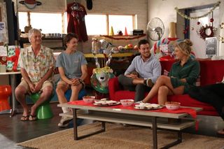 Home and Away, Christmas In Summer Bay, Episode 4