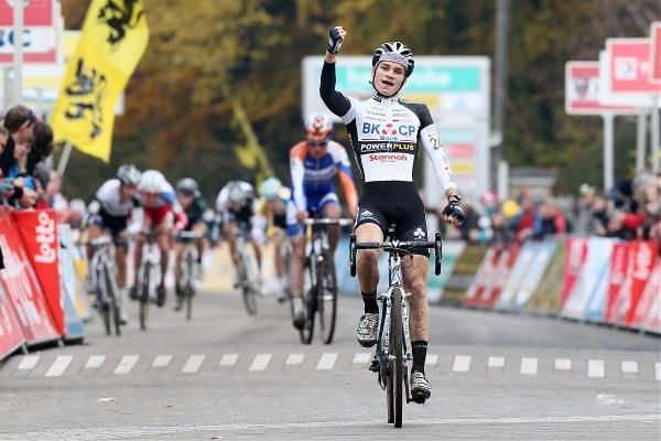 David van der Poel wins the Superprestige in Hamme-Zogge