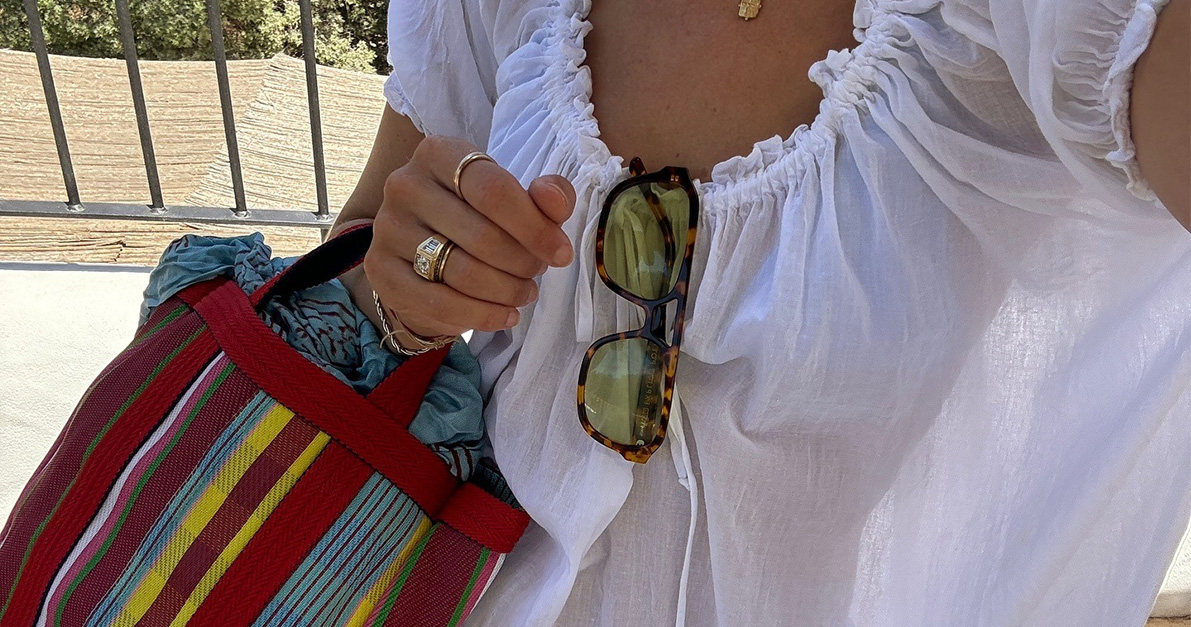 Put Down the Boring Leather Tote—Every Stylish New Yorker Is Carrying This Colorful Bag Trend Instead