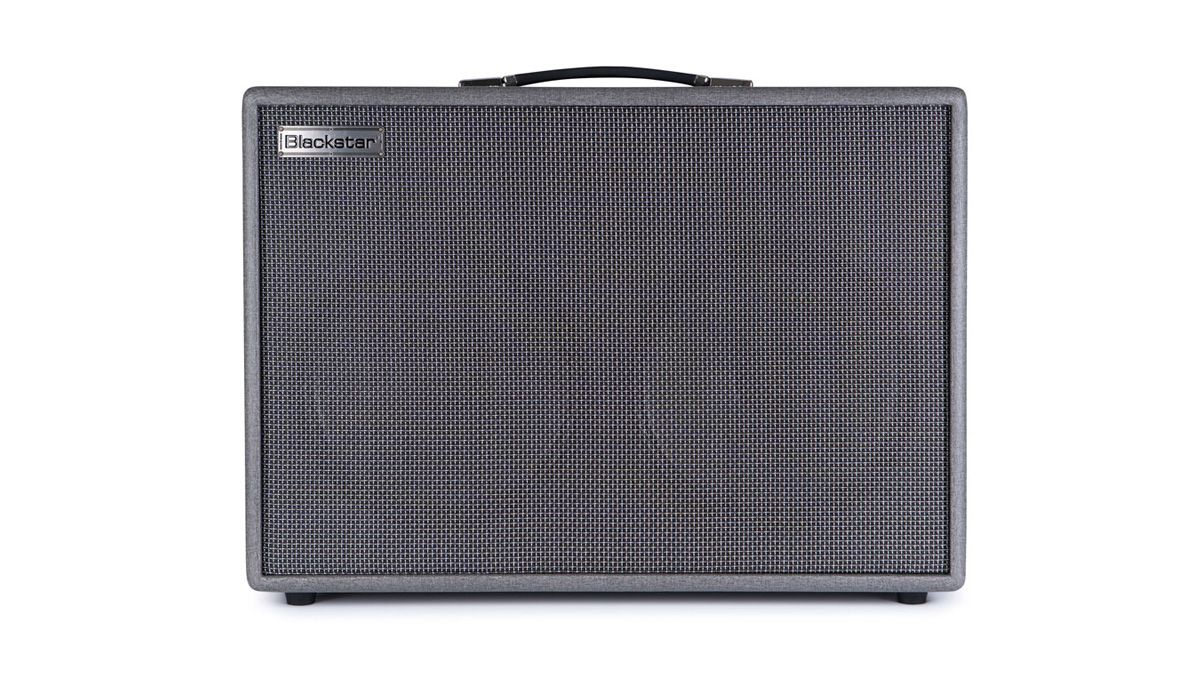 The Silverline Deluxe 2x12 combo takes the Deluxe's design and runs with it, broadening up your tone with Blackstar&rsquo;s Super Wide Stereo tech