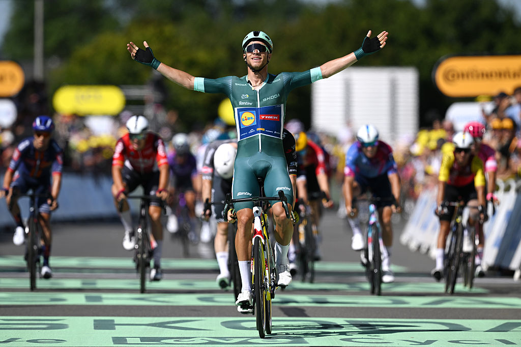 Jonathan Milan (Lidl-Trek) wins stage 8 of the 2025 Tour de France