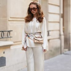 woman wearing silk