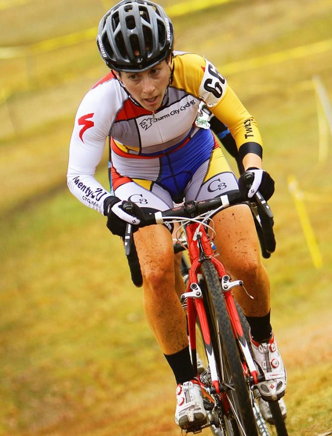 Popping her guns, Arley Kemmerer (C3-Athletes Serving Athletes) has them all lined up picture perfect