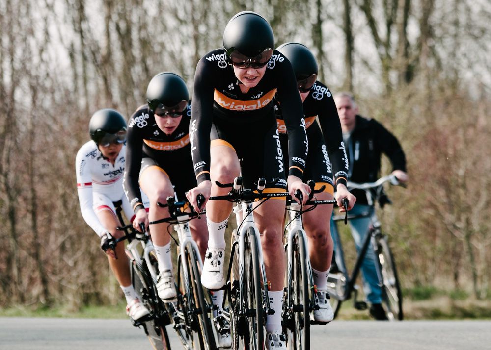 Wiggle Honda out on the course