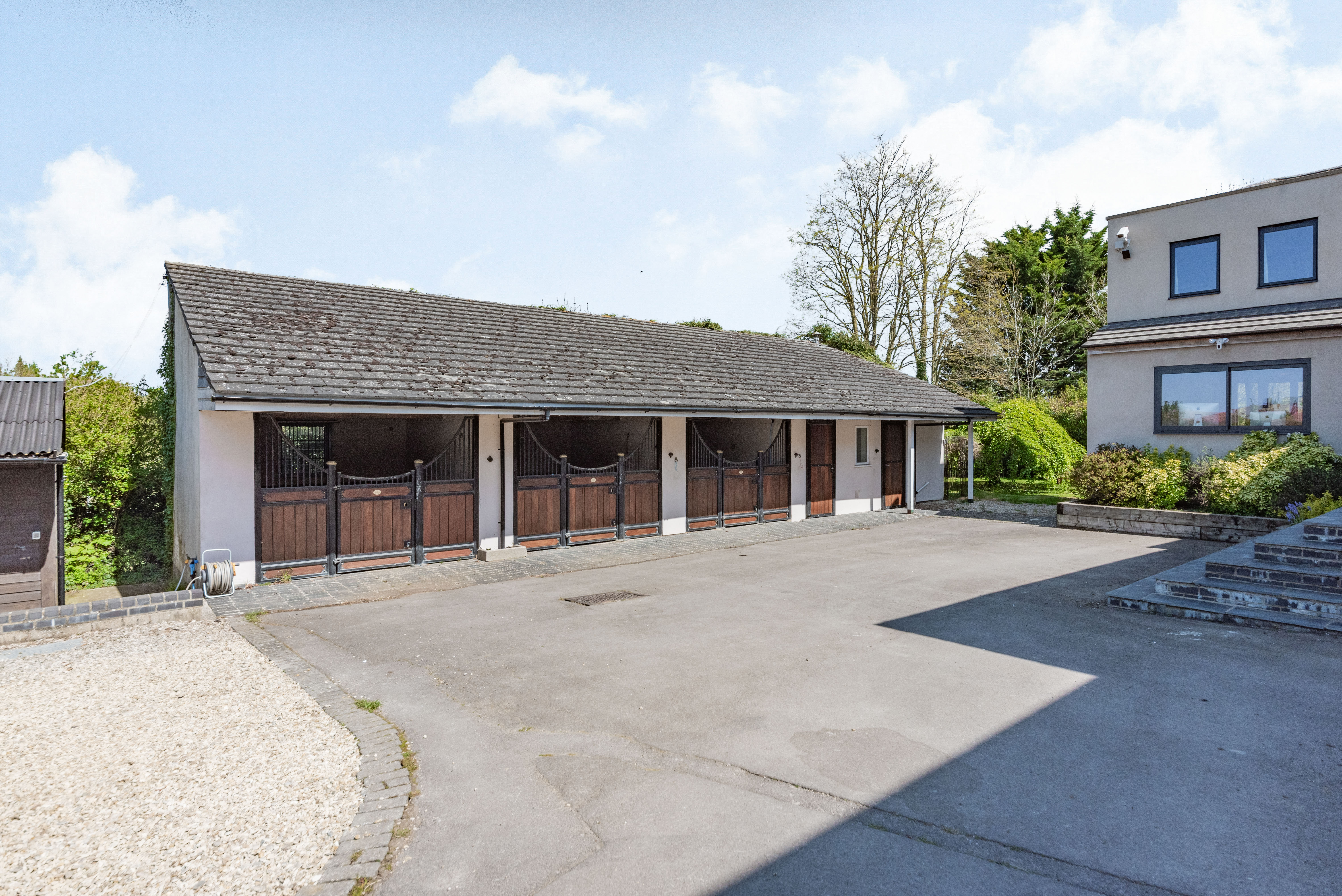 8501566-exterior02.jpg