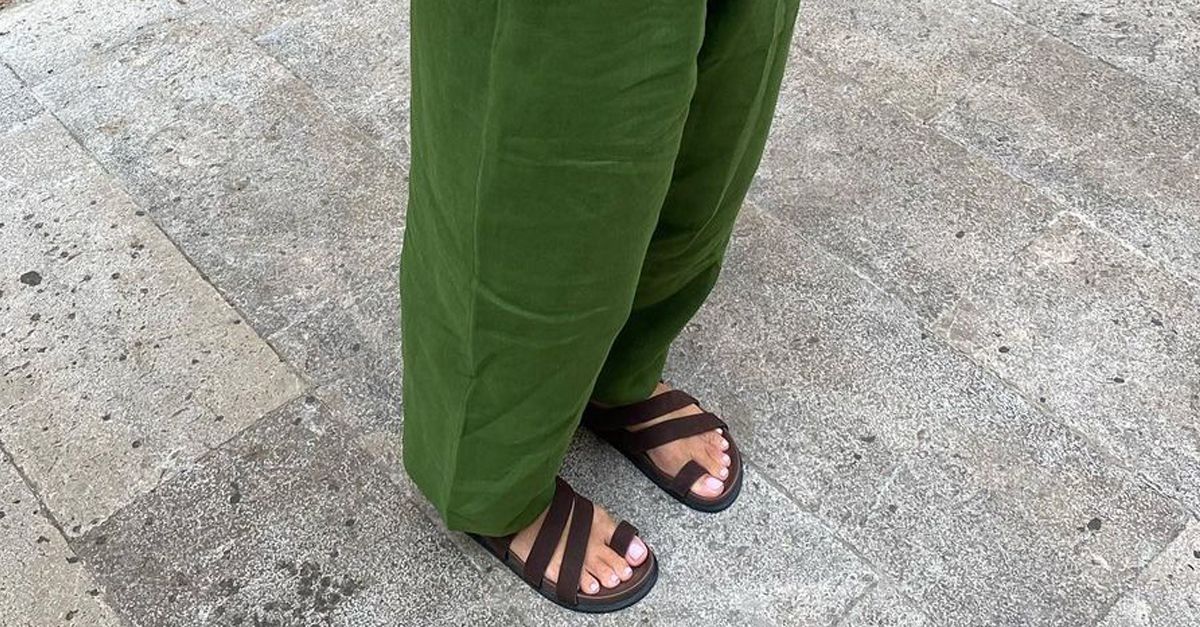 3 “Dated” Sandals Trend Are Editors Aren’t Wearing This Summer