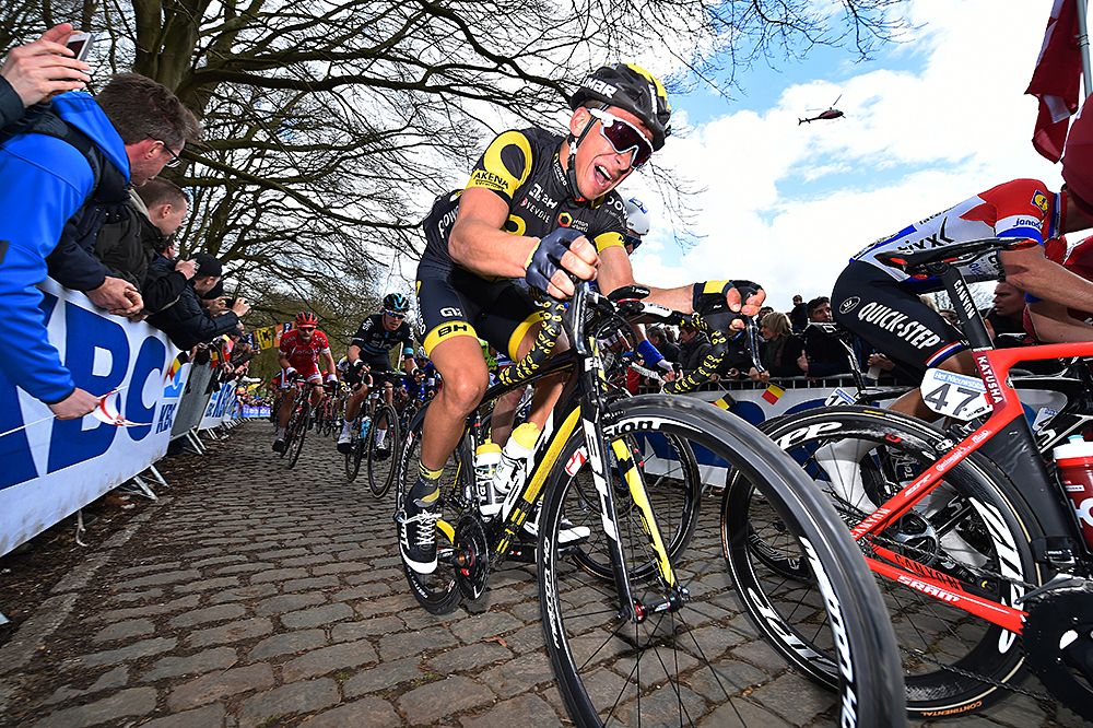 Bryan Coquard (Direct Energie) on the cobbles at Gent-Wevelgem