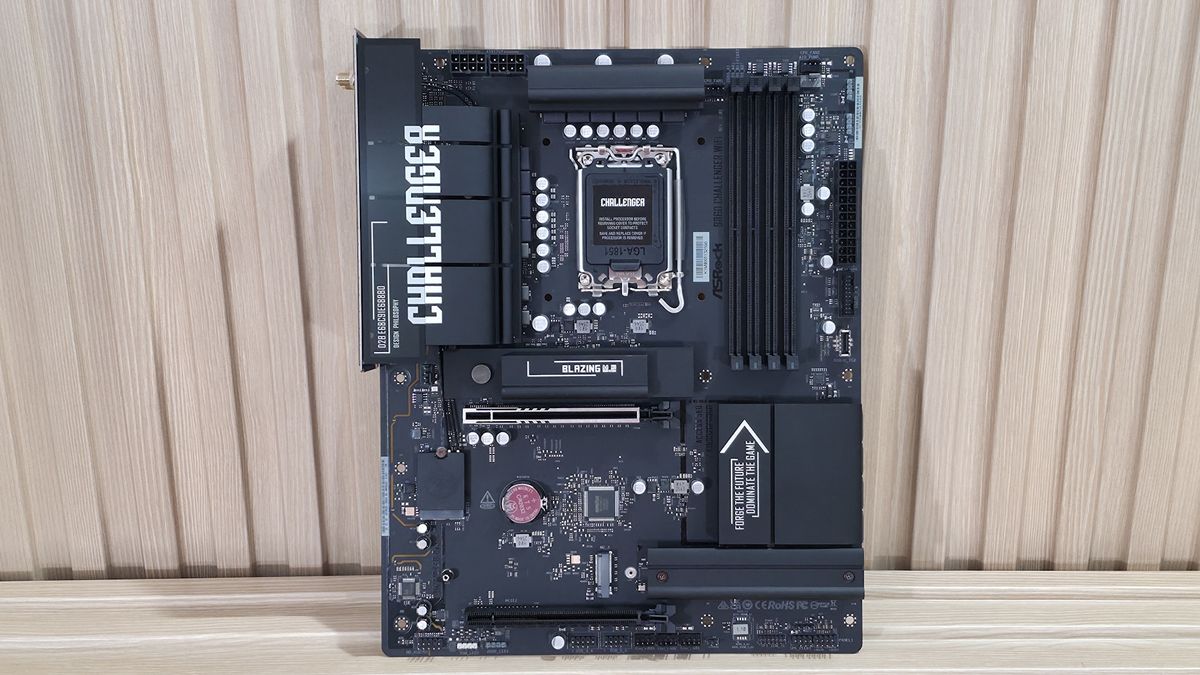 ASRock B860 Challenger Wifi - board images