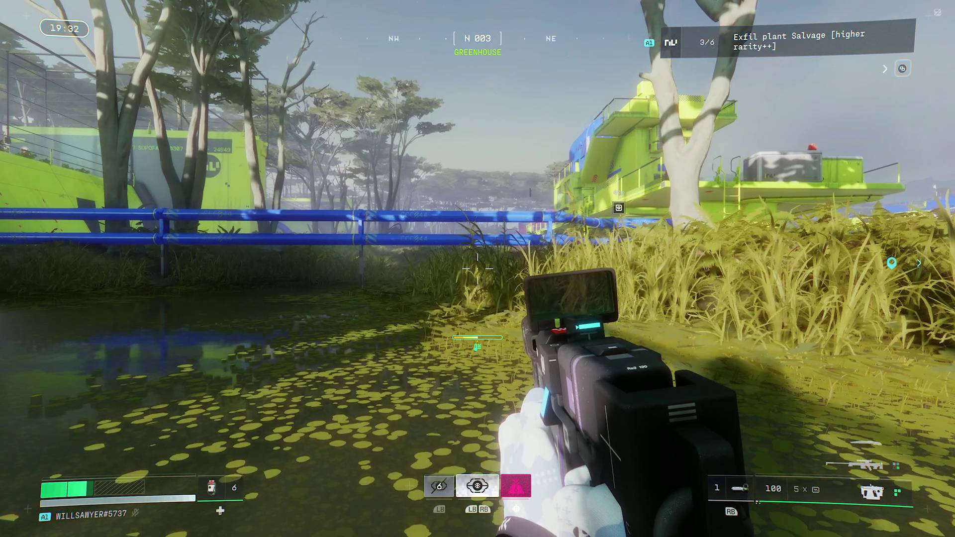 Marathon player walking through water to cool down and reduce heat