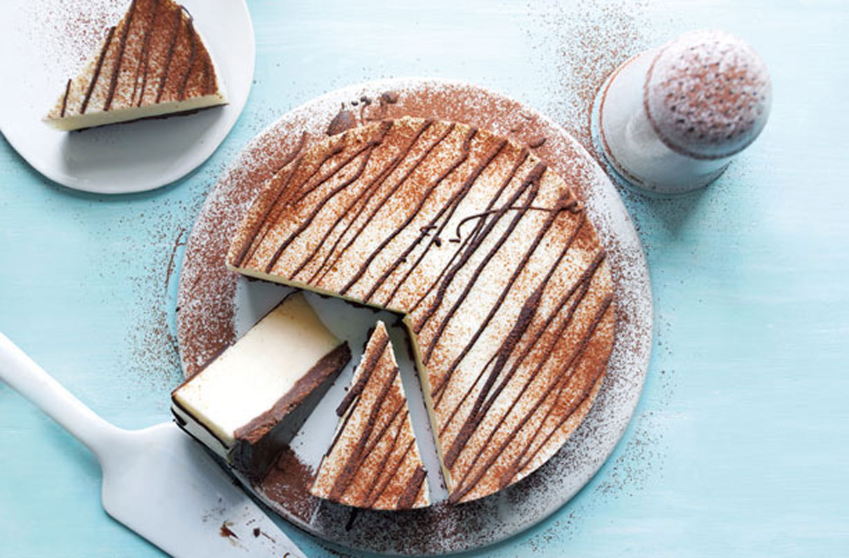 Slimming World's chocolate vanilla cheesecake