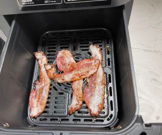 Cosori Dual Drawer Air Fryer bacon