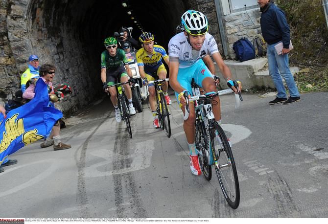 Fabio Aru (Astana) leads out of a tunnel