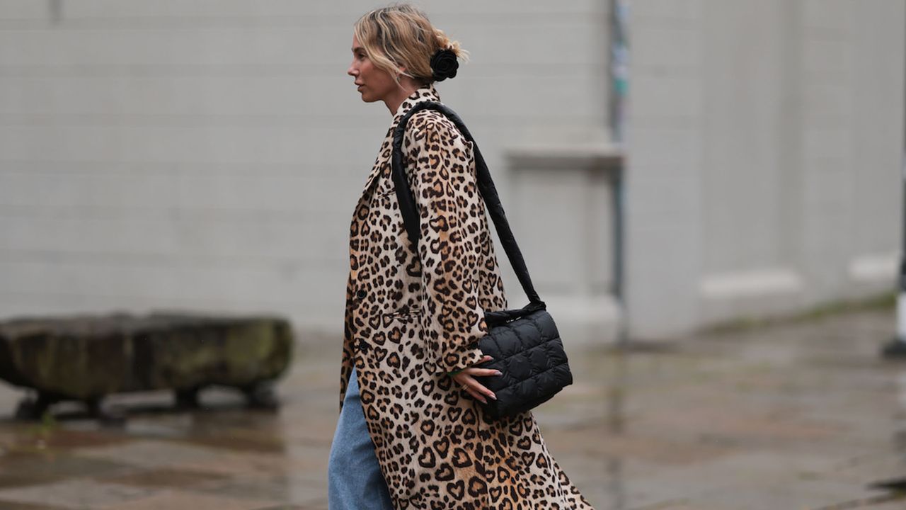 GANNI leopard coat street style