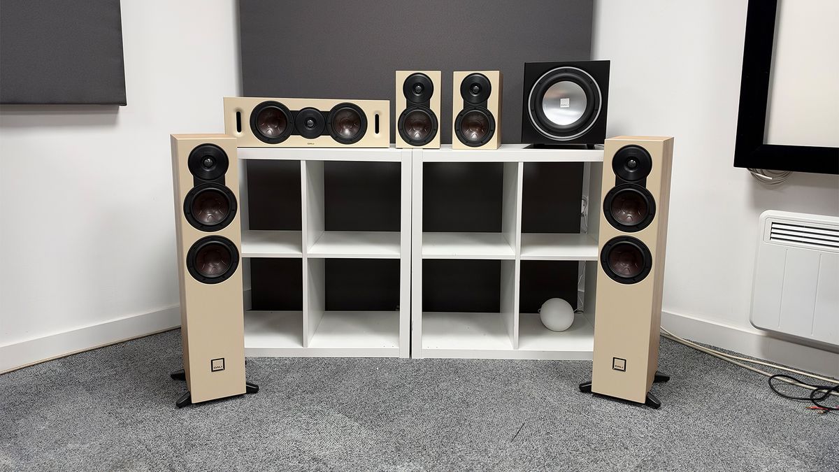 Dali Sonik 5 5.1 home cinema speaker package