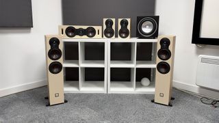 Dali Sonik 5 5.1 home cinema speaker package