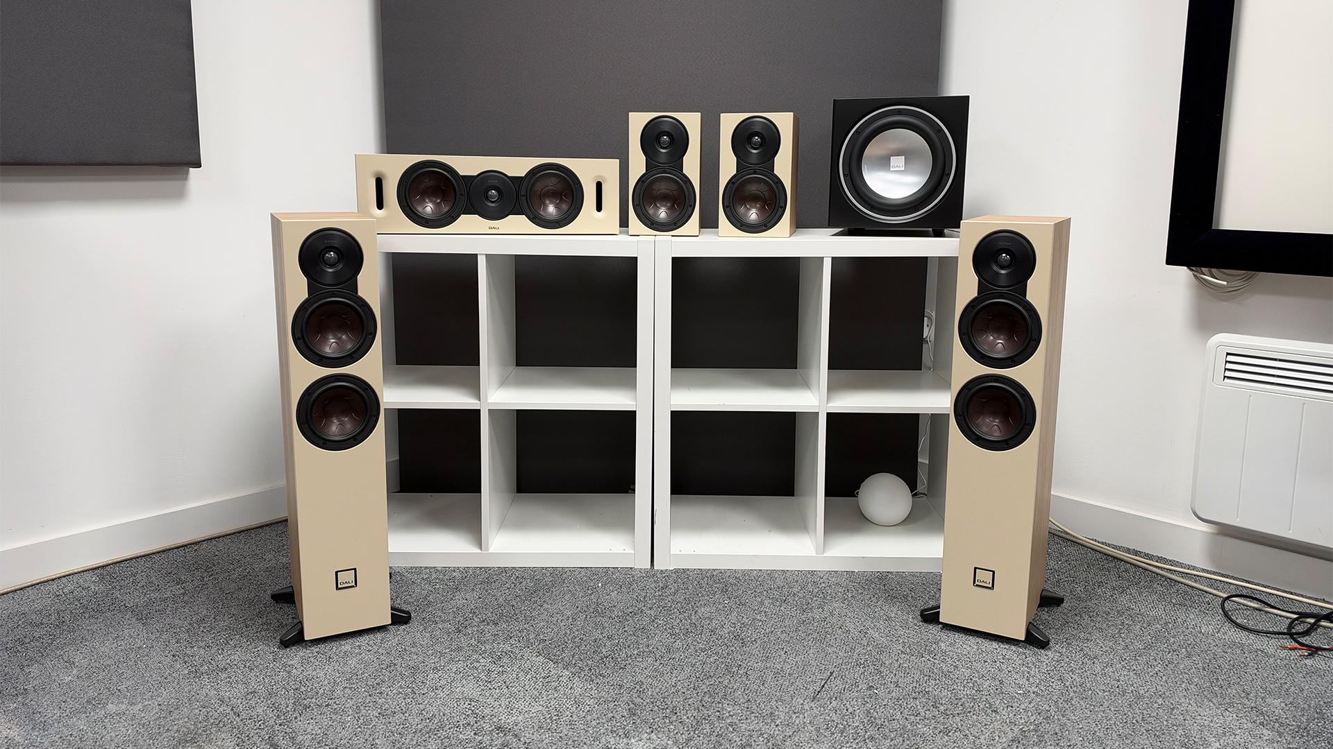 Dali&rsquo;s dinky speaker package leaves a big impression