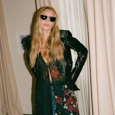 best-long-hairstyles-293085-1692538383346-square