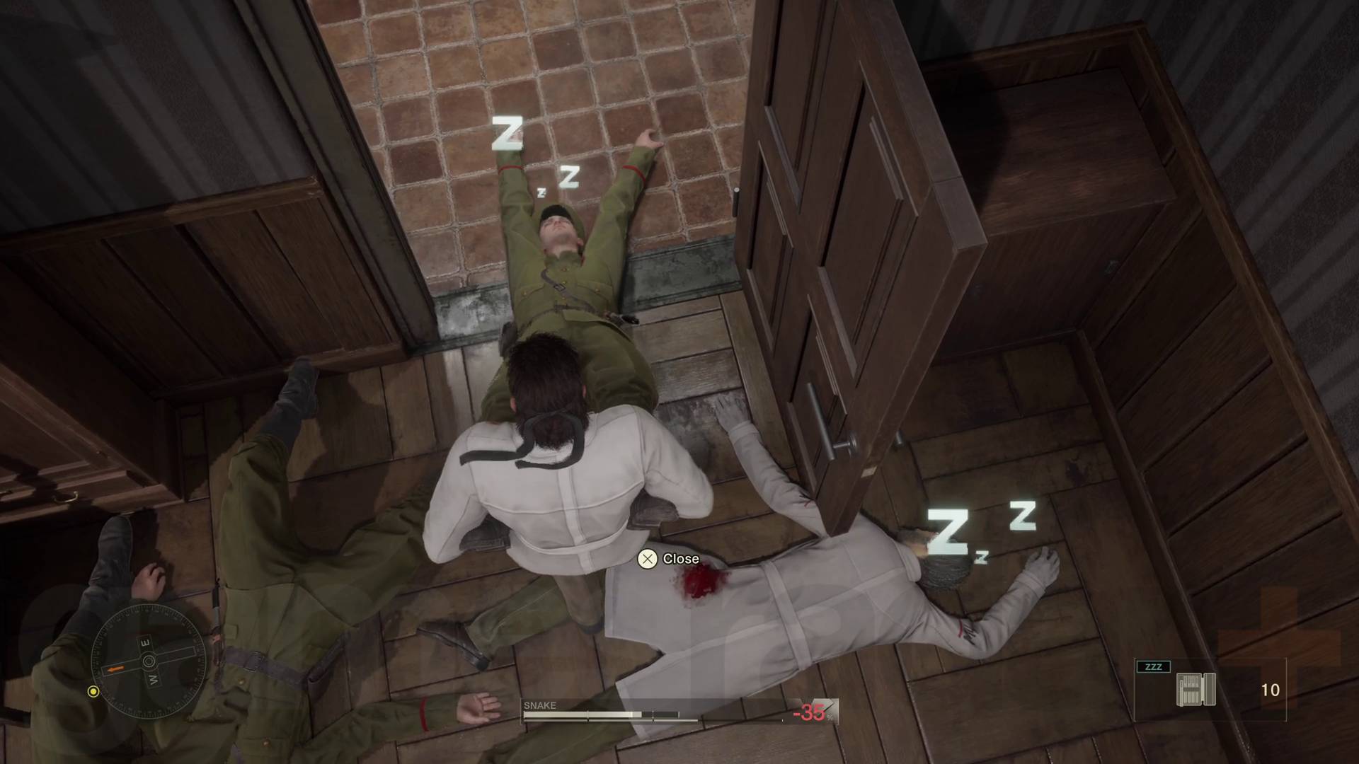 Metal Gear Solid Delta: Snake Eater tips moving sleeping body