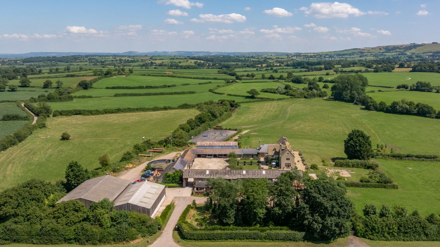 Locketts-Farm-Dorset-Knight-Frank-22.jpg