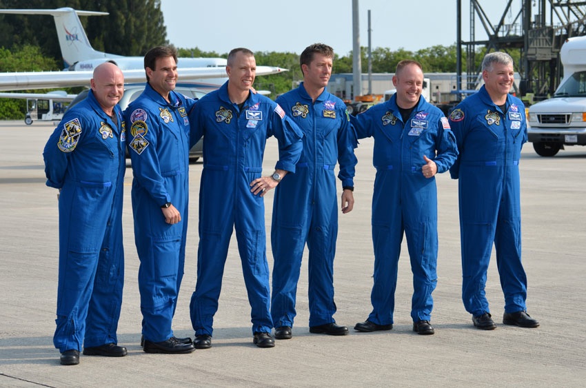 Space shuttle Endeavour&#039;s final crew arrives in Florida on May 12 for their May 16, 2011 scheduled launch. From left to right: Mark Kelly, commander; Greg Chamitoff, Drew Feustel, Roberto Vittori and Mike Fincke, all mission specialists; and Greg H. &quot;Box&quot;