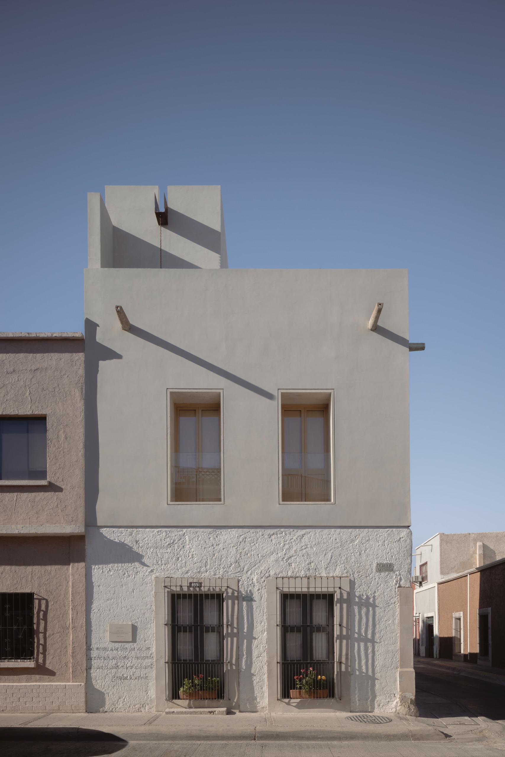 Void Studio Casa by Estudio Chihuaha