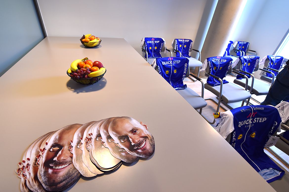 Tom Boonen masks have been handed out by the hundreds
