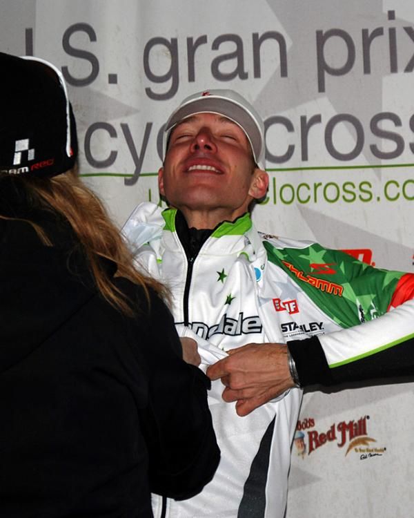 Jeremy Powers dons the USGP leader's jersey in Portland