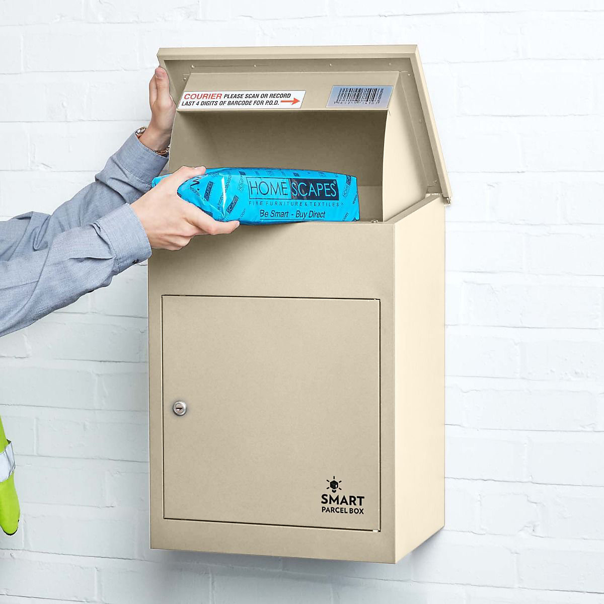 B&amp;amp;Q, Smart Parcel Box Medium Secure Outdoor Delivery Box Galvanised Steel Front Access Cream