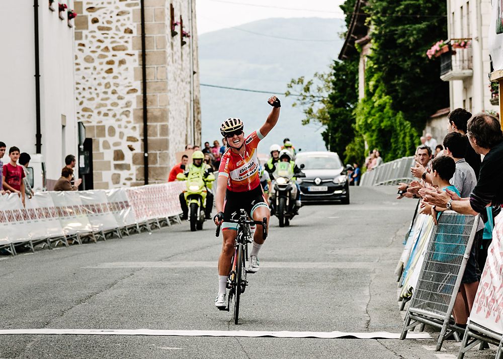 Chantal Blaak (Boels Dolmans) wins stage 3