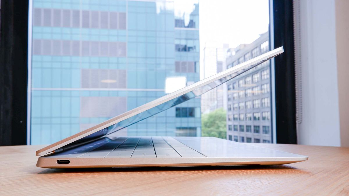 Dell XPS 13 Plus ports