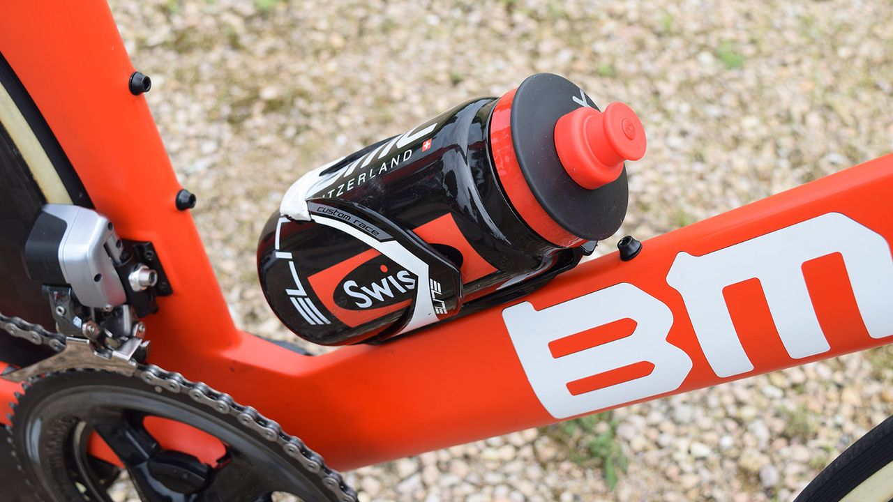 A single bottle on the down tube was enough for Rosskopf during a 35km team time trial