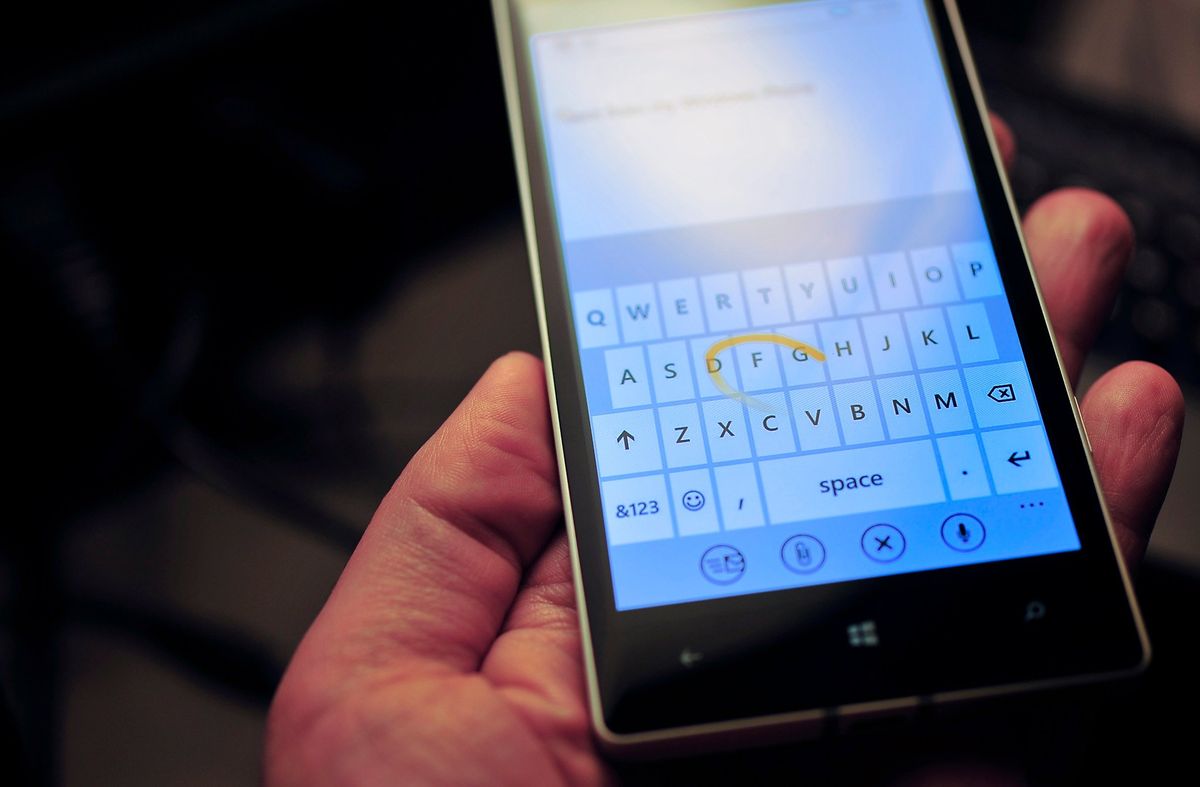 Hands on with the new swipe keyboard in Windows Phone 8.1 Windows Central