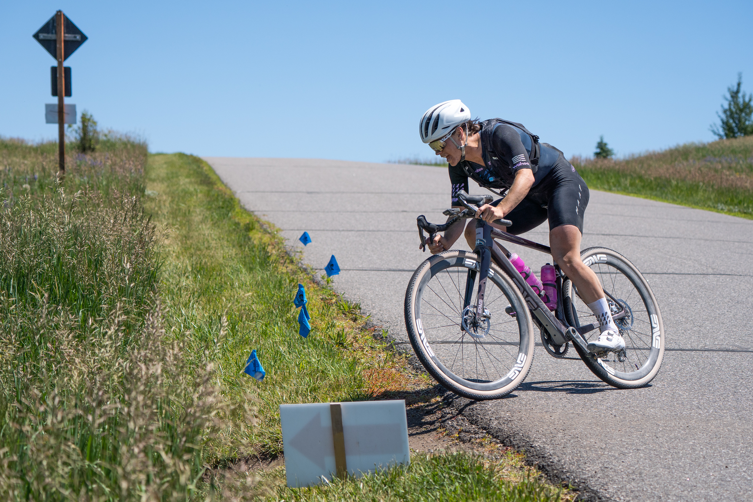 Stella Hobbs rides solo to victory at BWR Montana 2025