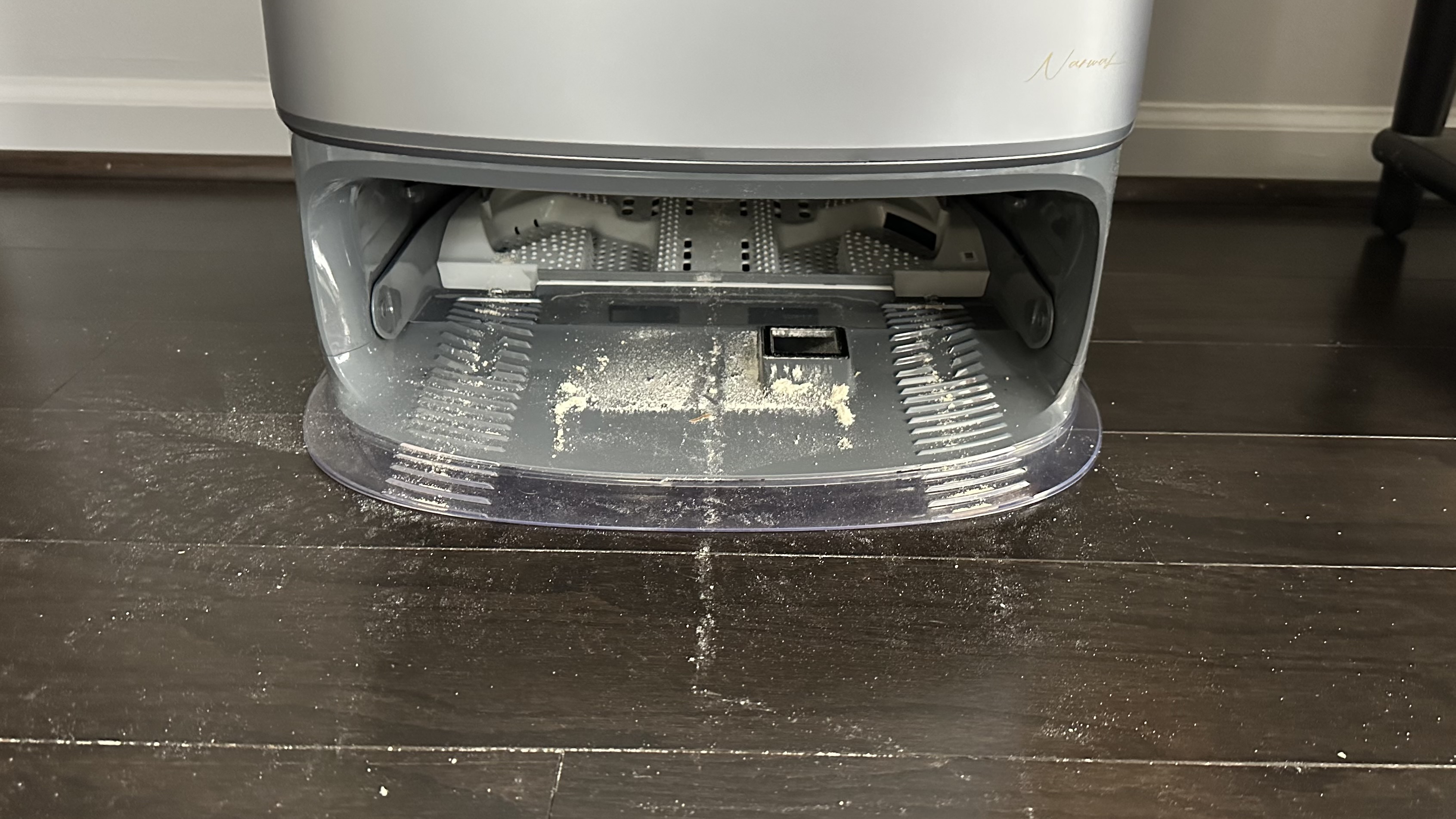 Smart base station failing to empty