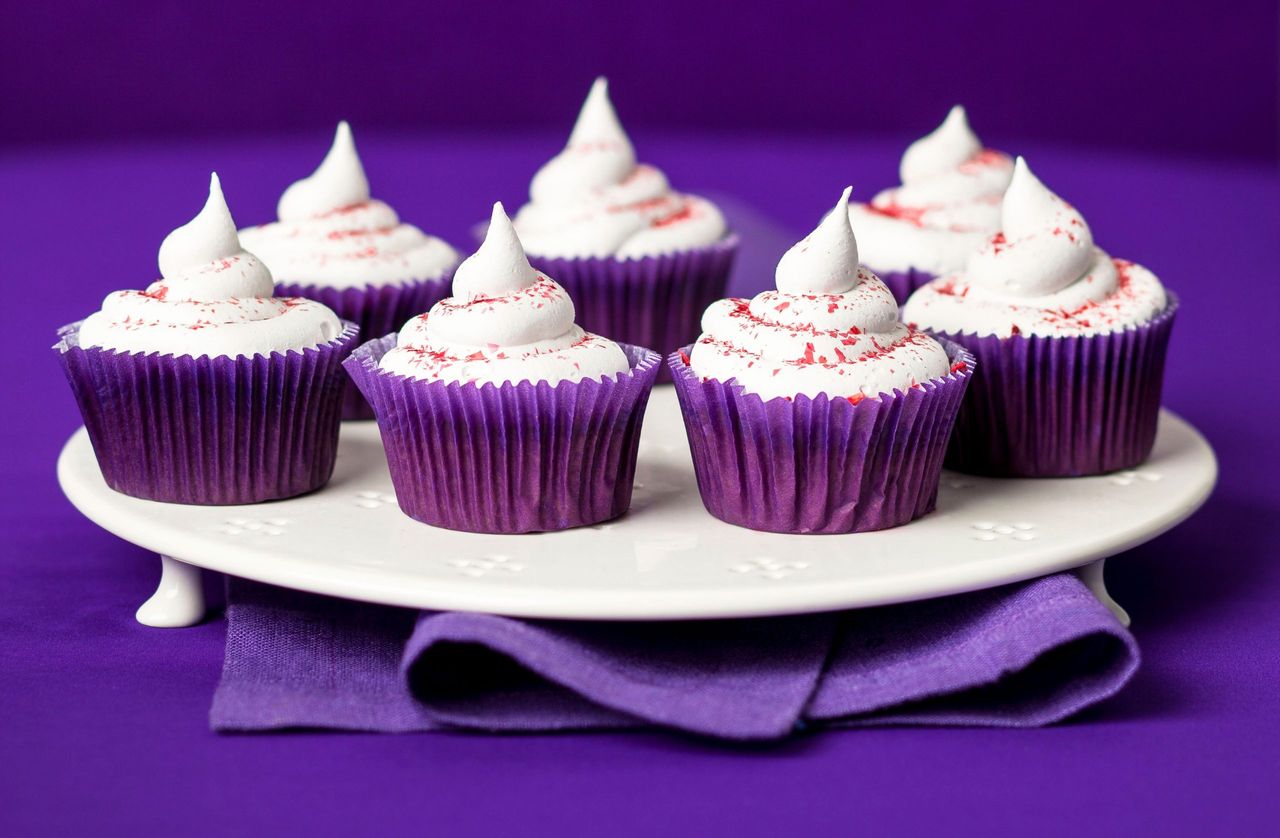 Lower calorie red velvet cupcakes