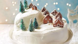 christmas cake decorating idea with mini trees