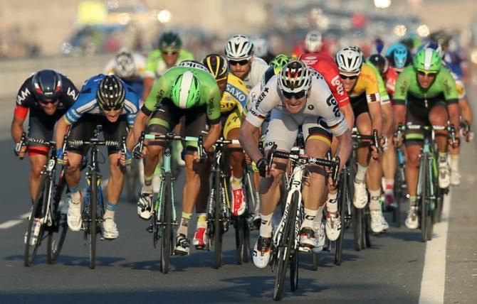 Andr&eacute; Greipel heads toward victory in stage 5 in Qatar