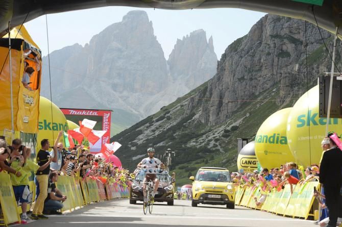 Christophe Riblon (AG2R La Mondiale) took a hard-fought stage victory in the Dolomites