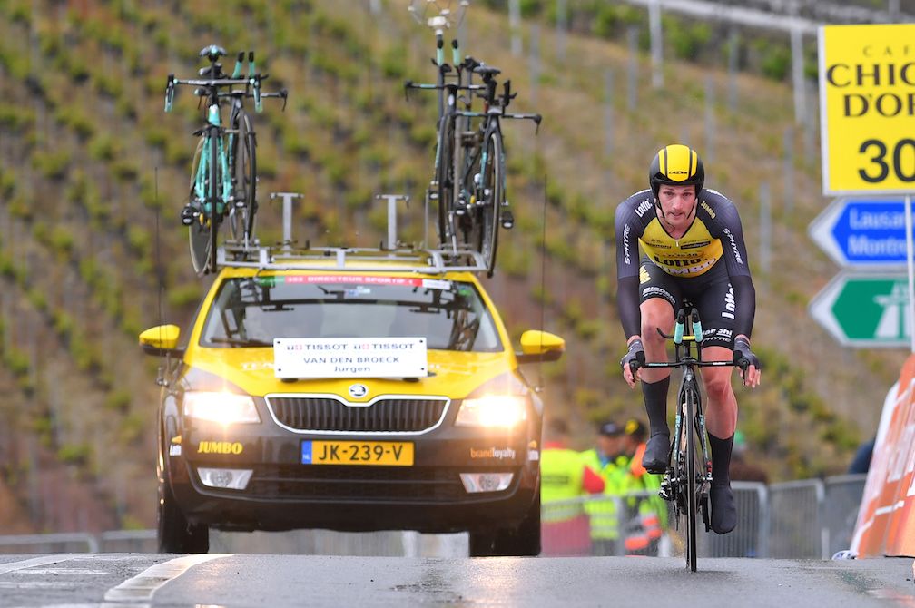 Jurgen Van den Broeck riding the Tour de Romandie prologie