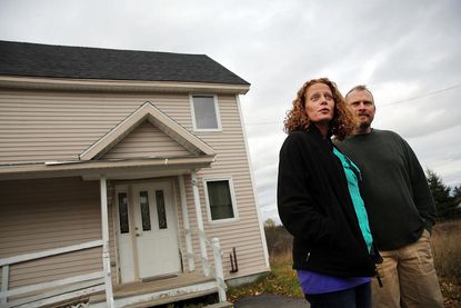Maine judge rejects quarantine orders for nurse who treated Ebola patients