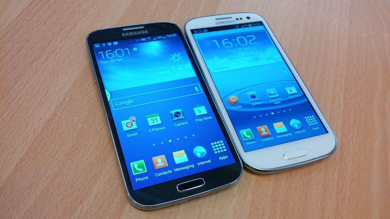 Samsung Galaxy S4 and S3