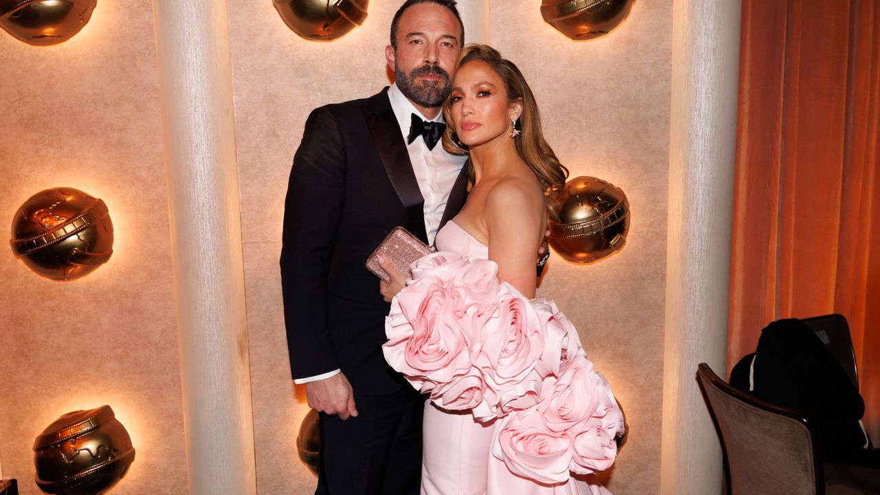 Ben Affleck and Jennifer Lopez at the Golden Globes