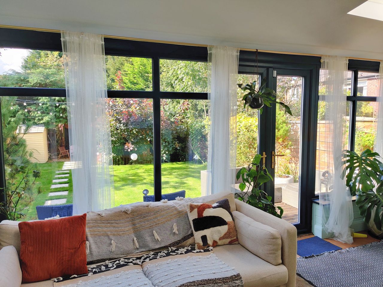 How I painted uPVC windows in our conservatory with every success