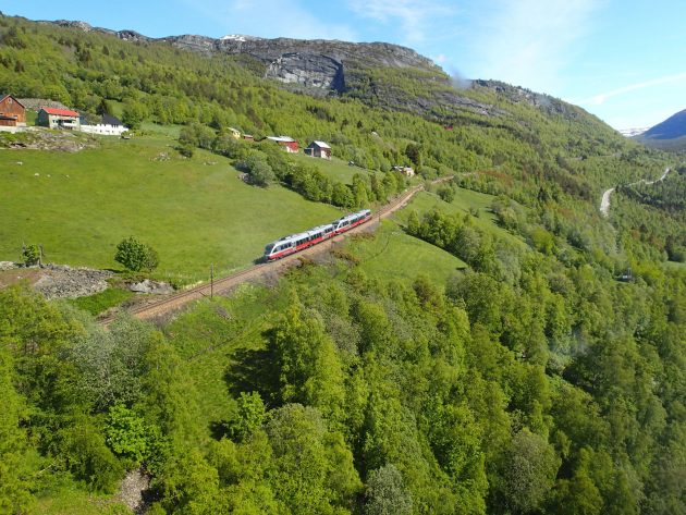 scenic rail journeys channel 5