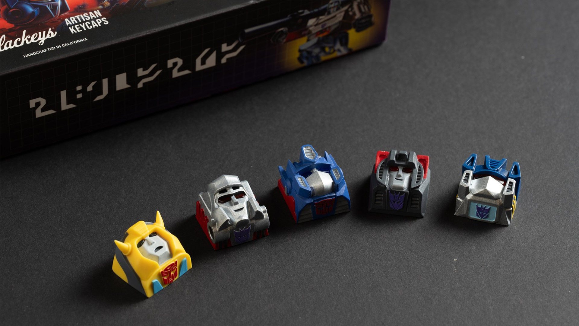 Clackeys' Transformers artisan keycaps