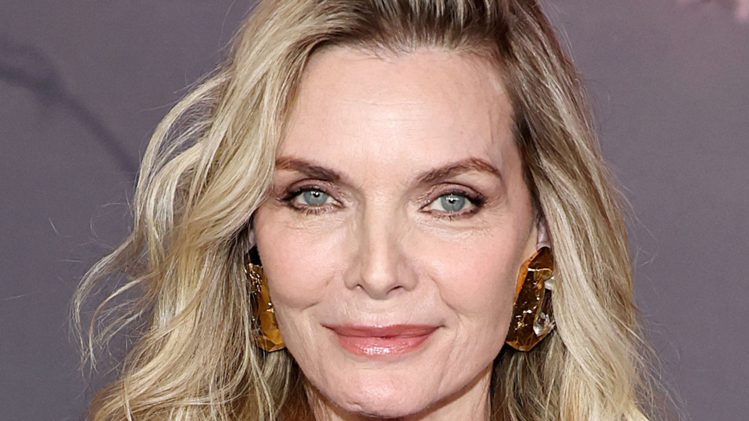 Michelle Pfeiffer's 2000s Garden Was a Masterclass in Using Low-Water Plants to Add Texture – It's…