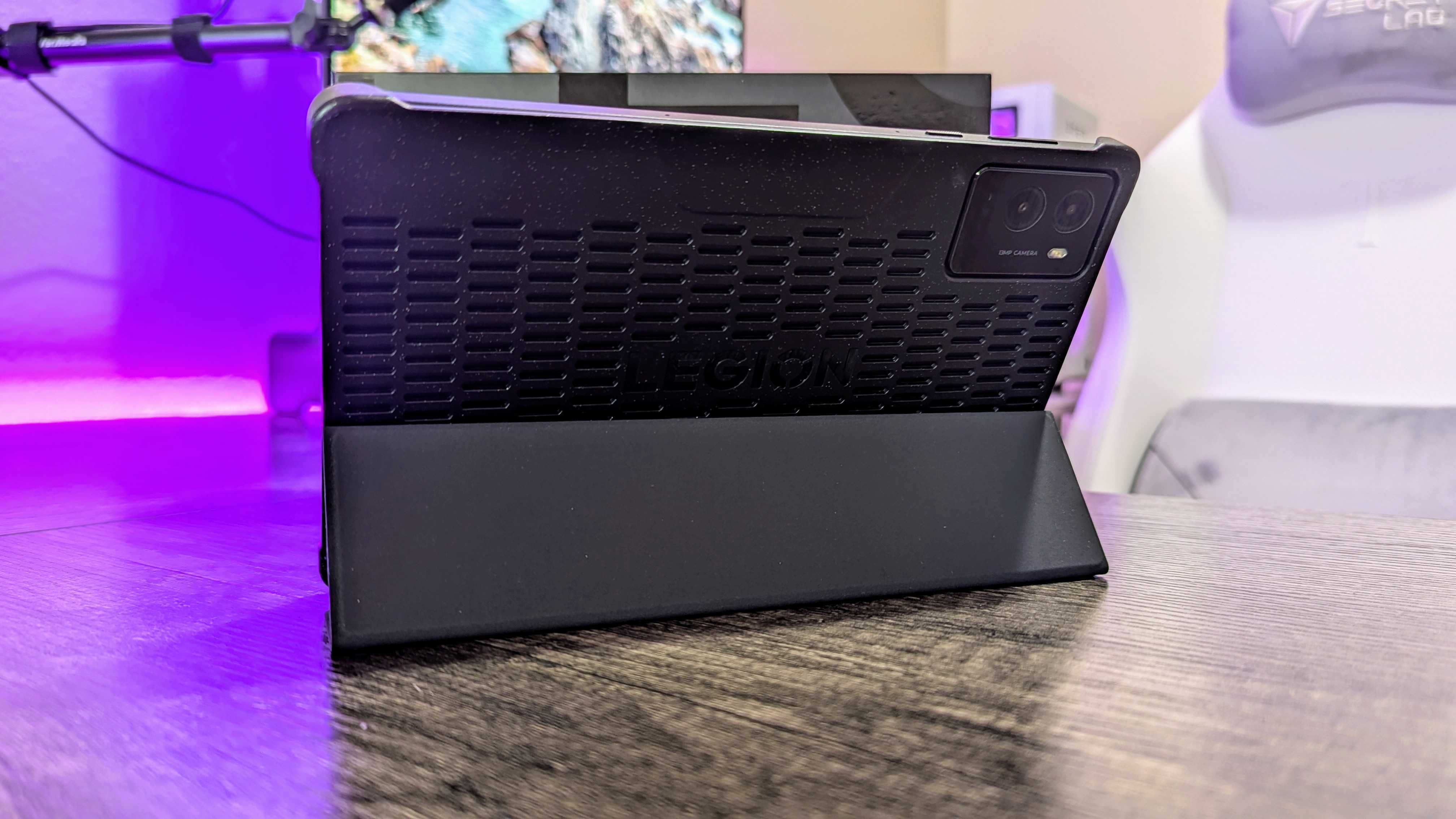Image of the Lenovo Legion Tab (Gen 3) tablet.