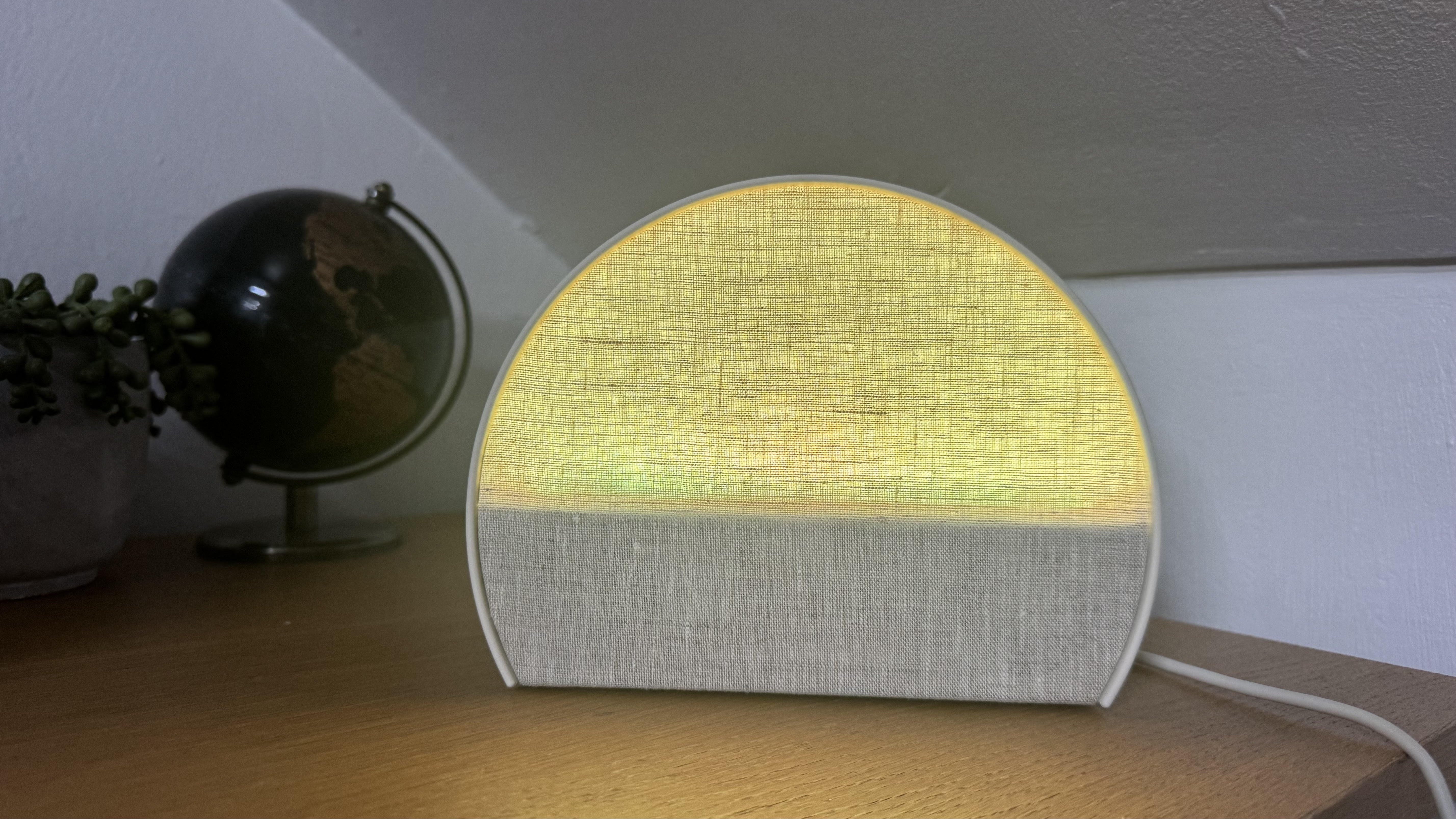 Hatch Restore 3 with yellow light
